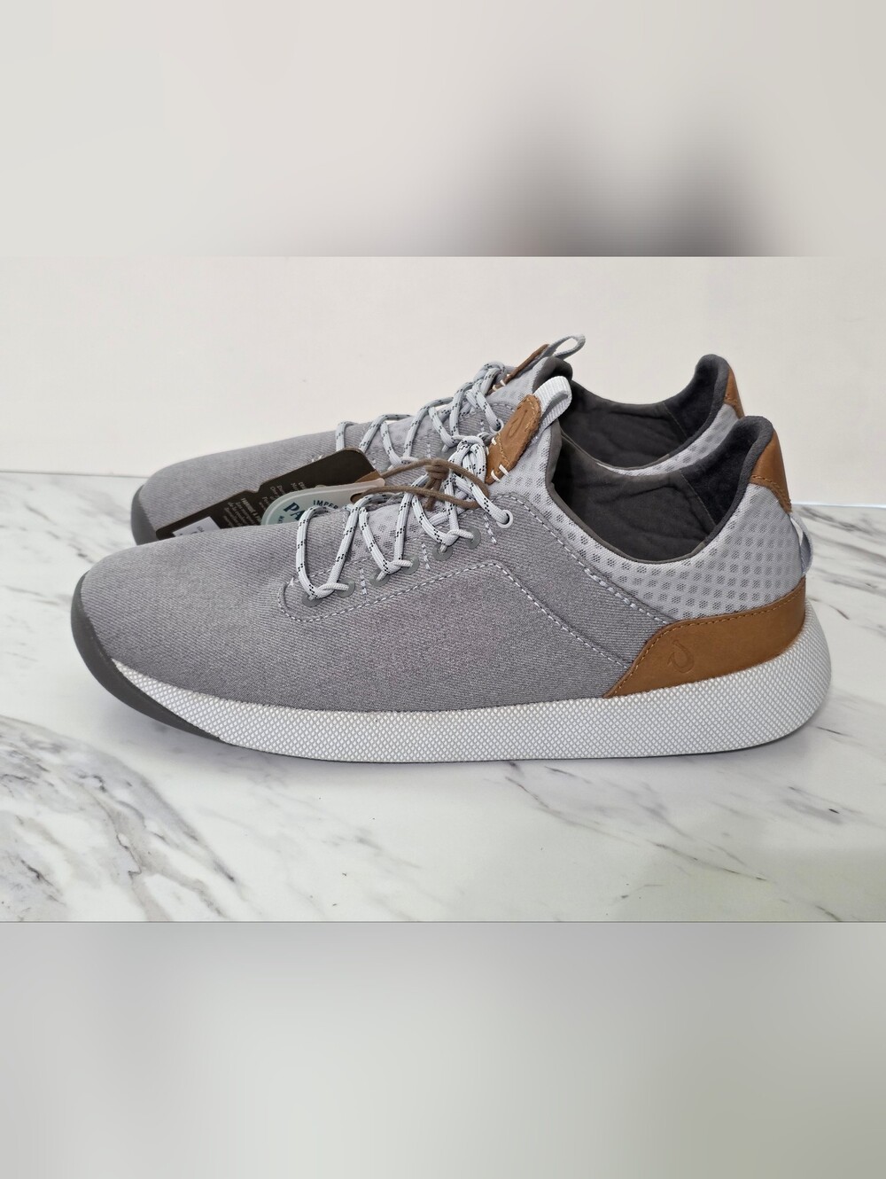 Men's Grey Casual Lace-Up Sneakers with Tan Accents